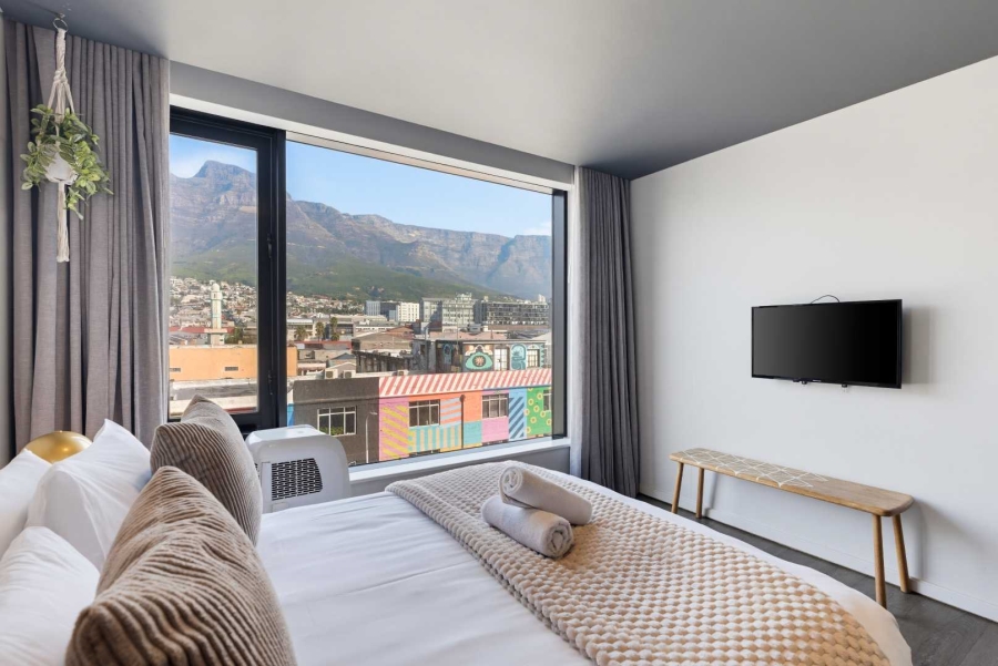 2 Bedroom Property for Sale in Woodstock Western Cape